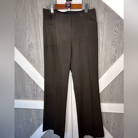 179. Express ‘Editor’ Mid Rise Bootcut Pant - Picture 1 of 9